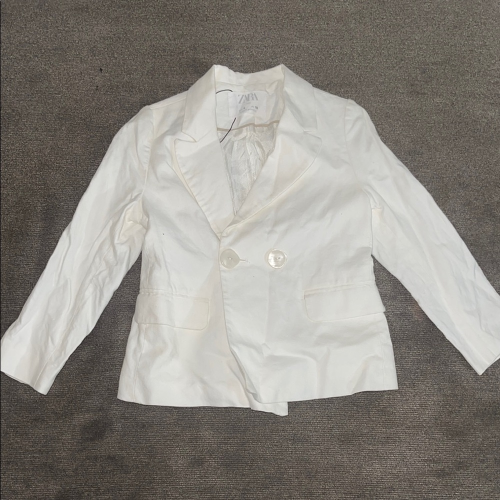BRAND NEW-Zara kids White Blazer